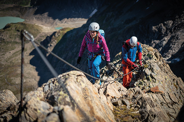 La longe en escalade et alpinisme : choix, utilité, fabrication