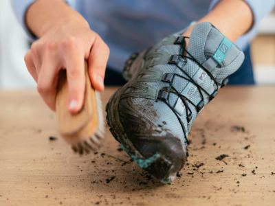 Goretex-8-remove_dirt.png